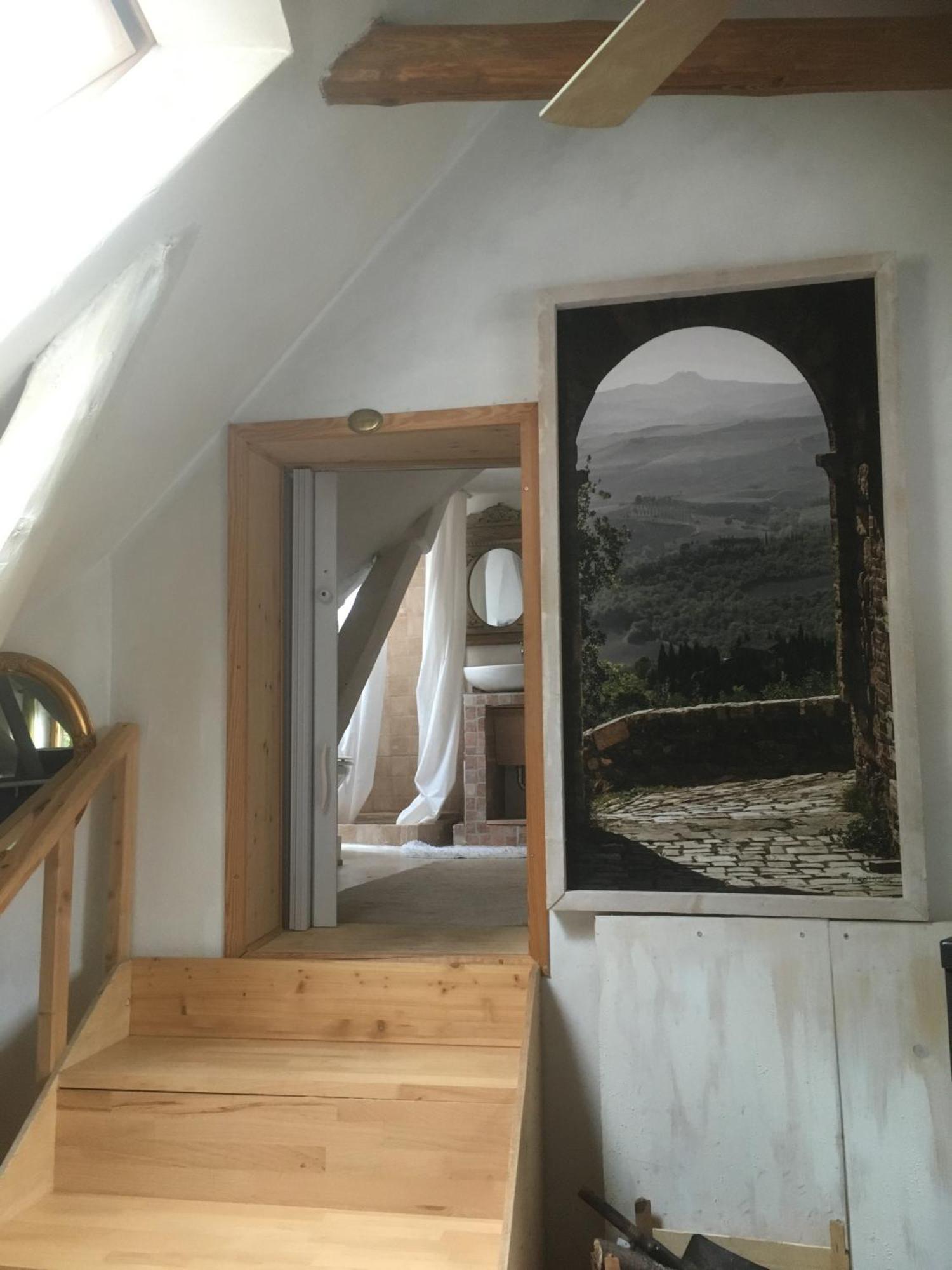 Grosse Hobbithoehle Mit Gemeinschaftsgarten Neustadt am Rübenberge Buitenkant foto